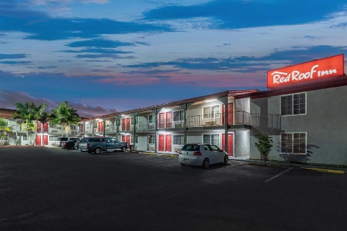Red Roof Inn Los Angeles - Bellflower image 23