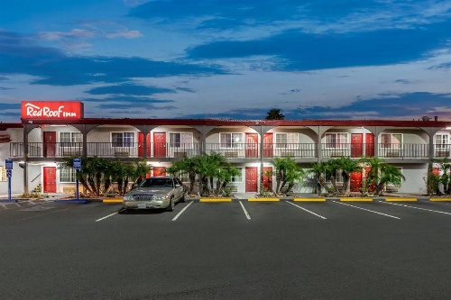 Red Roof Inn Los Angeles - Bellflower image 25