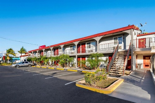 Red Roof Inn Los Angeles - Bellflower image 30